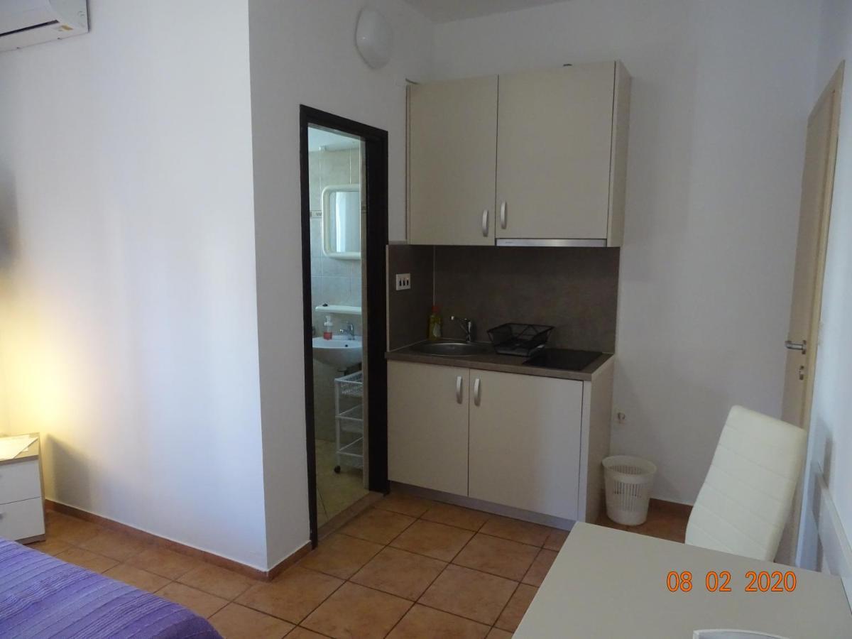 Apartments Antea & Magdalena Pirovac Ngoại thất bức ảnh