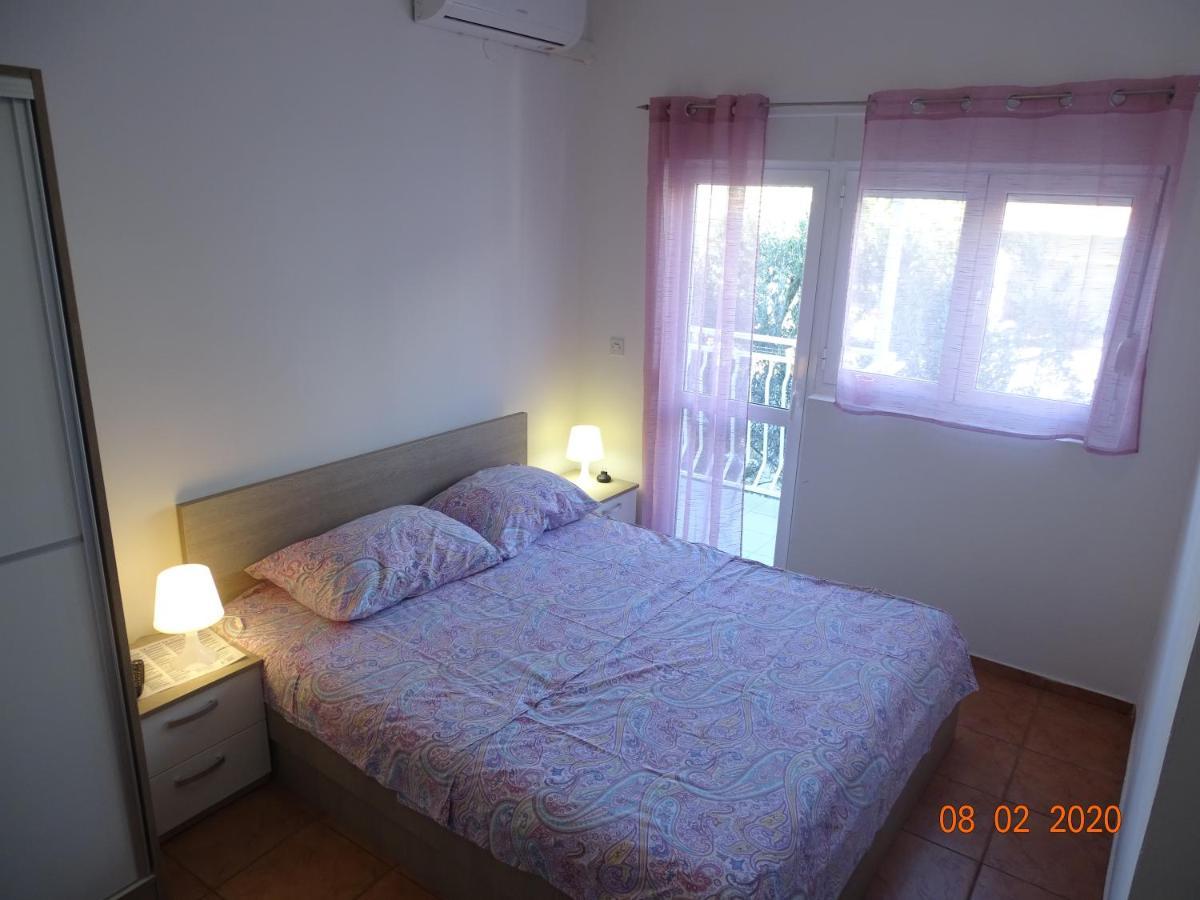 Apartments Antea & Magdalena Pirovac Ngoại thất bức ảnh
