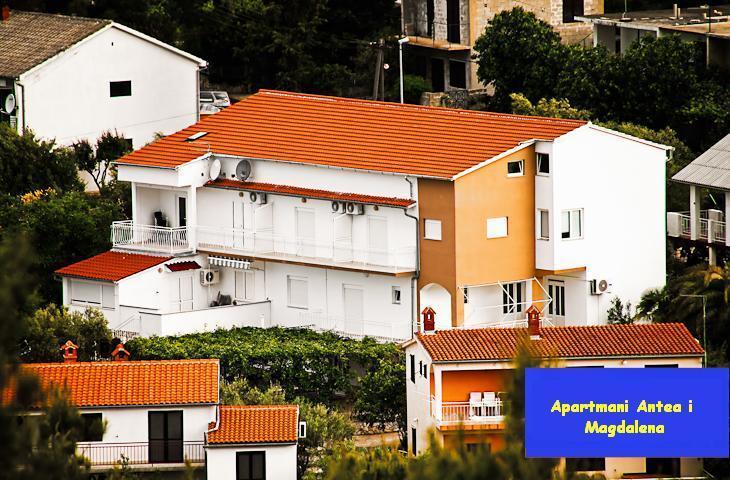 Apartments Antea & Magdalena Pirovac Ngoại thất bức ảnh