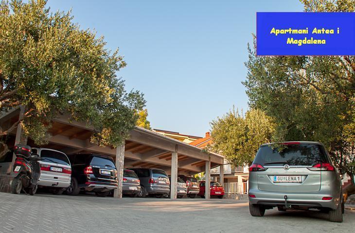 Apartments Antea & Magdalena Pirovac Ngoại thất bức ảnh