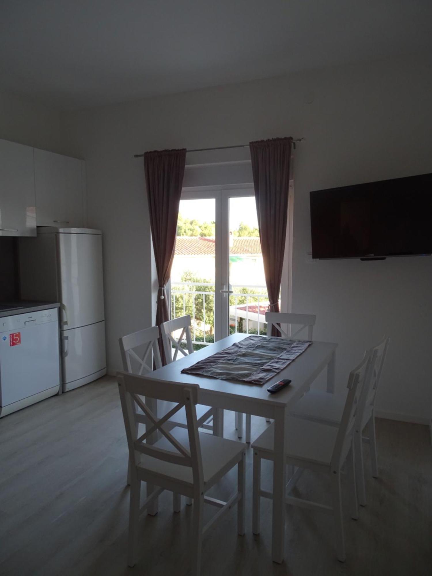 Apartments Antea & Magdalena Pirovac Ngoại thất bức ảnh
